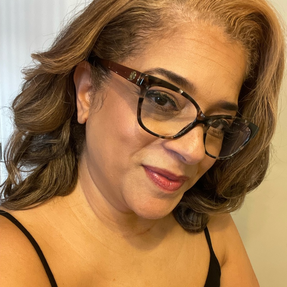Meet your Posher, Donna l